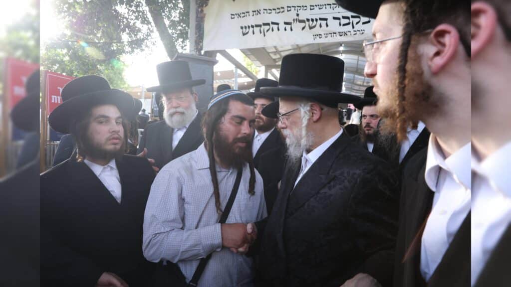 בראשות האדמו"רים: אלפים עלו לציון השל"ה הקדוש בטבריה