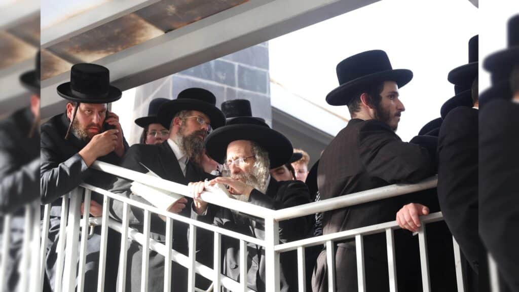 בראשות האדמו"רים: אלפים עלו לציון השל"ה הקדוש בטבריה