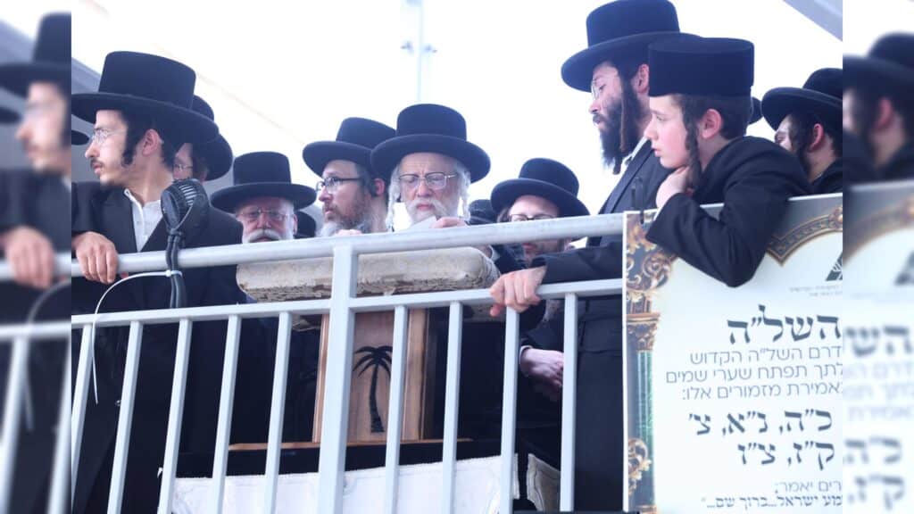 בראשות האדמו"רים: אלפים עלו לציון השל"ה הקדוש בטבריה