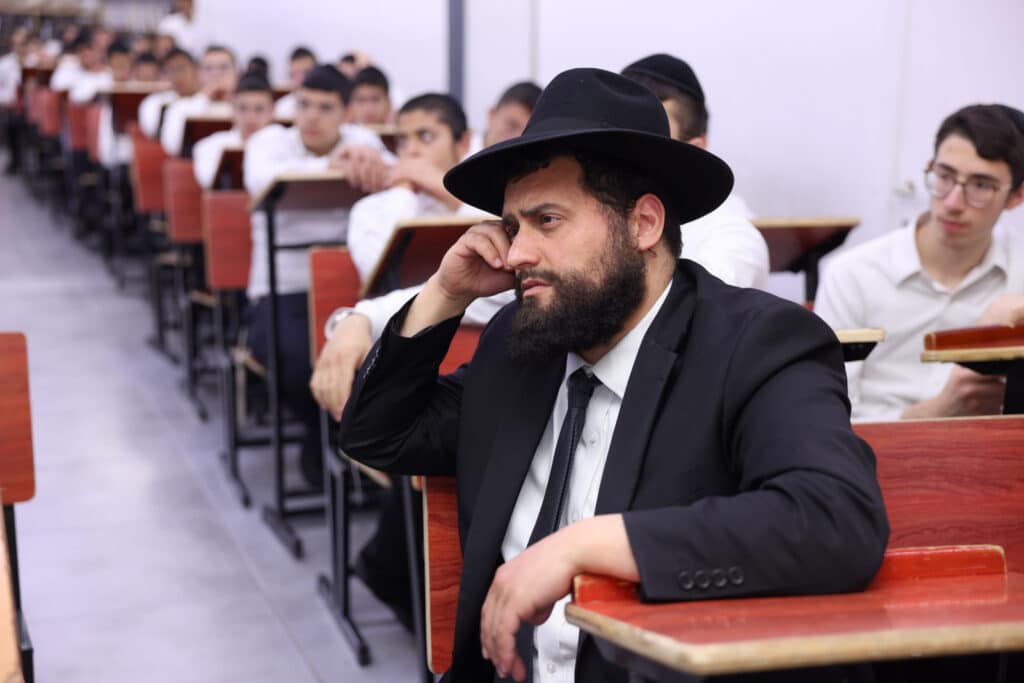 גלריה: השיחה המיוחדת של חבר המועצת לבחורי הישיבה