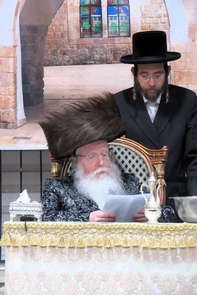 גלריה: מעמד ההדלקה בחסידות קרעטשניף - קרית גת