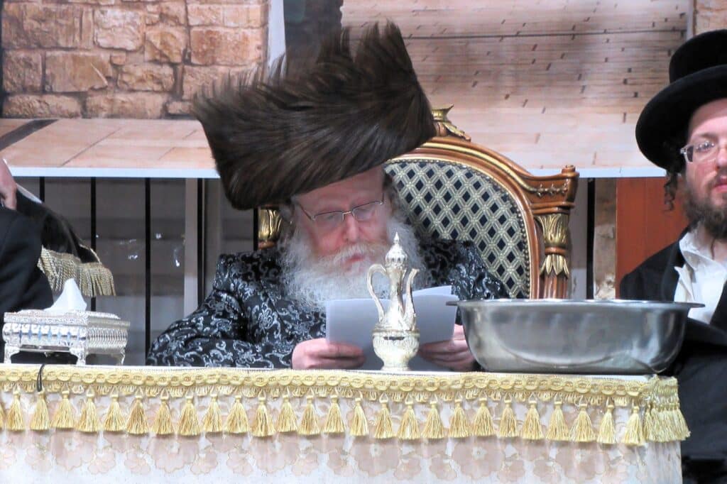 גלריה: מעמד ההדלקה בחסידות קרעטשניף - קרית גת