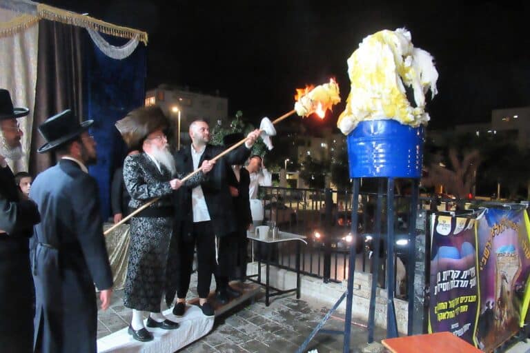 גלריה: מעמד ההדלקה בחסידות קרעטשניף – קרית גת