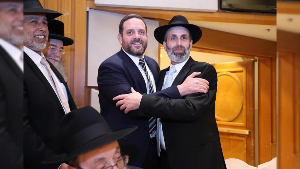 ראש עירית אלעד יהודה בוטבול השיא את בתו, כולם באו לברך