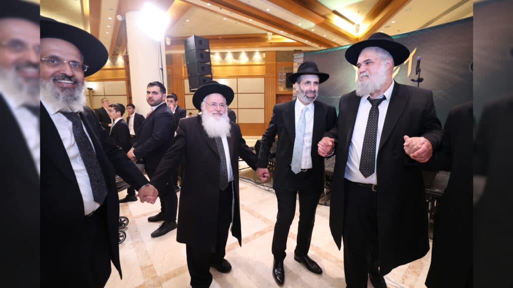 ראש עירית אלעד יהודה בוטבול השיא את בתו, כולם באו לברך