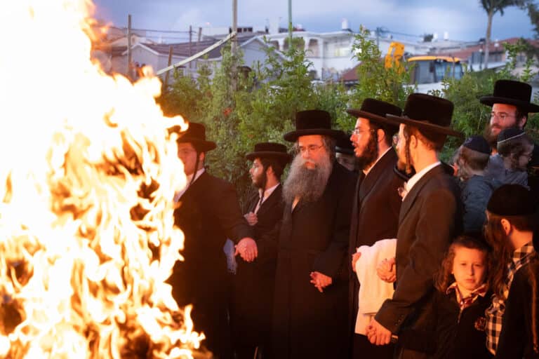 גלריה: מעמד ההדלקה של האדמו"ר מלעלוב בעיר טבריה