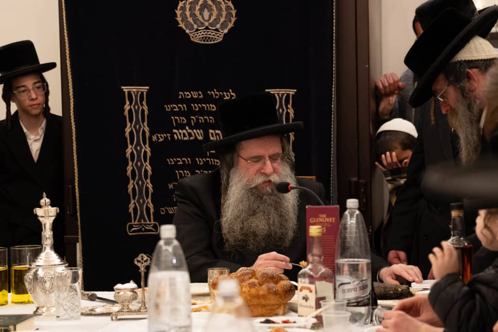 גלריה: מעמד ההדלקה של האדמו"ר מלעלוב בעיר טבריה
