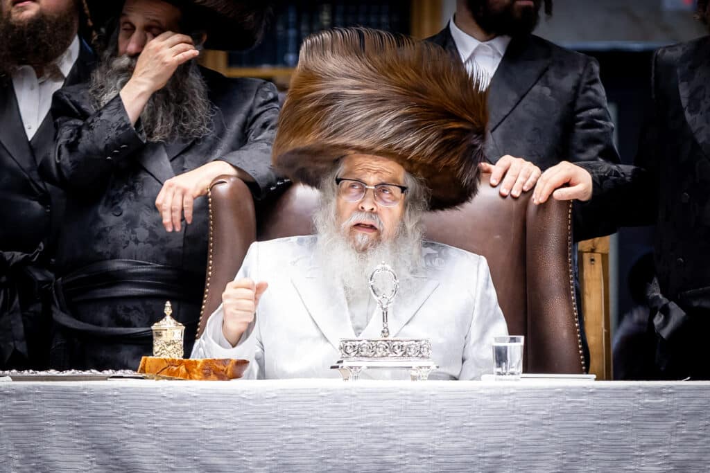 מעמד נעילת החג וברכת הרבי מסאמטר בויליאמסבורג