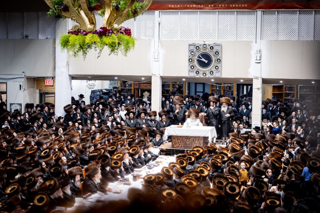 מעמד נעילת החג וברכת הרבי מסאמטר בויליאמסבורג