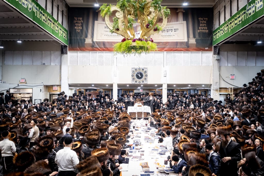 מעמד נעילת החג וברכת הרבי מסאמטר בויליאמסבורג