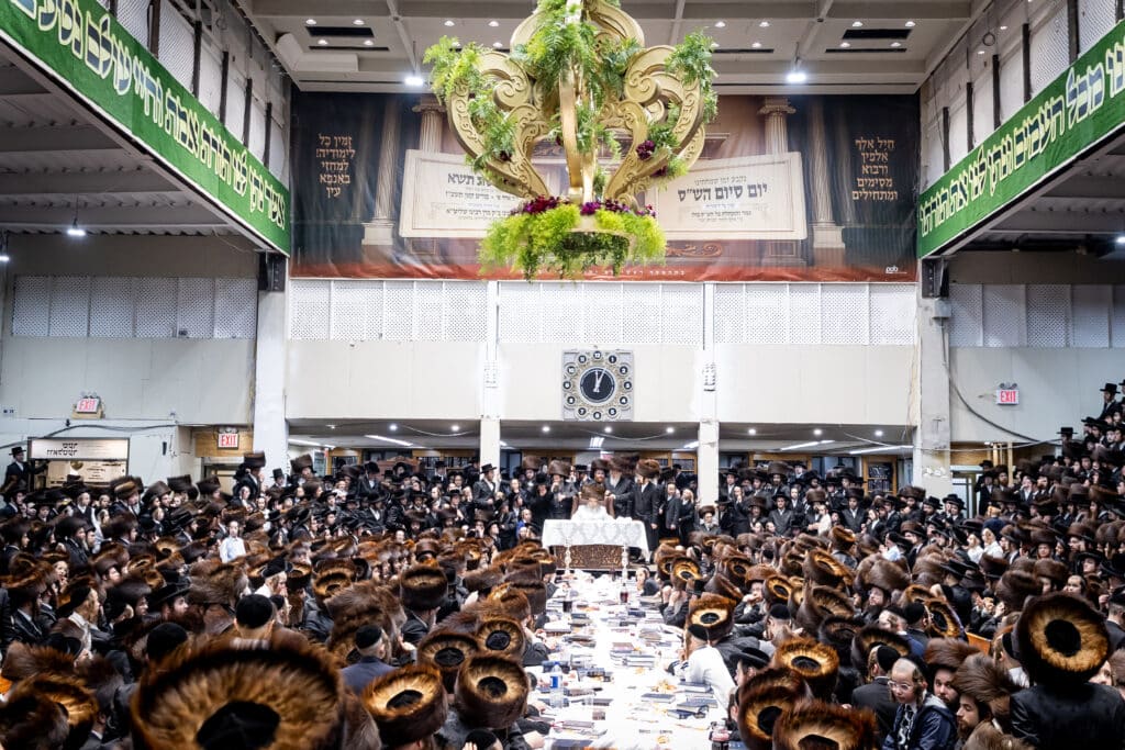 מעמד נעילת החג וברכת הרבי מסאמטר בויליאמסבורג