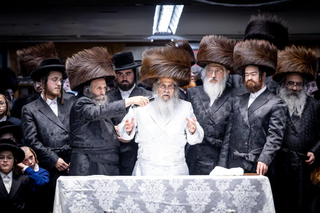 מעמד נעילת החג וברכת הרבי מסאמטר בויליאמסבורג