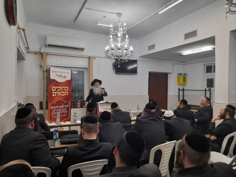 הצעד הדרמטי של רבני קרלין-סטולין בדרך לעומק הטכנולוגיה