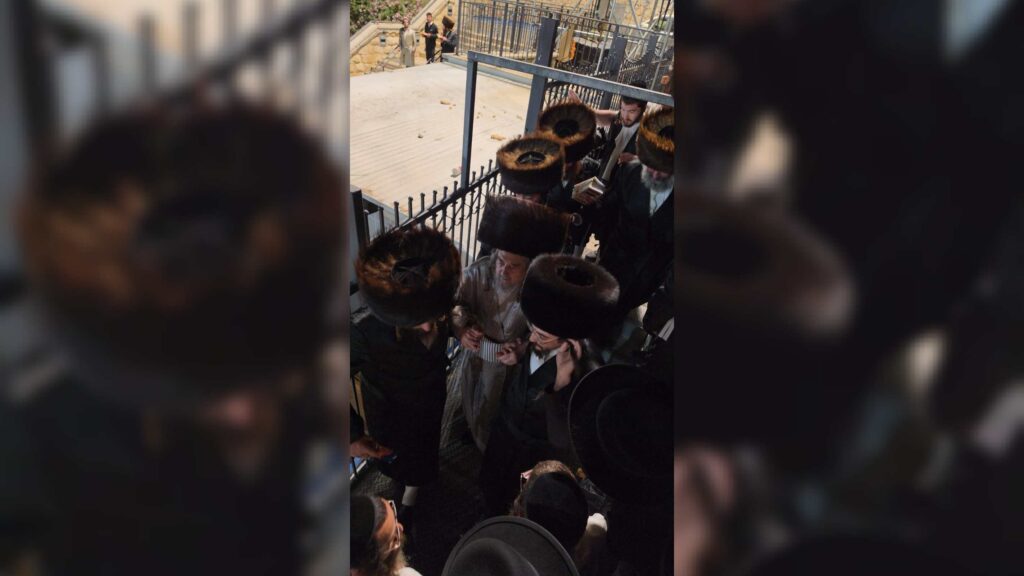 המשב"ק: האדמו"ר שרוצה להתפטר וסערת הענק בחסידות