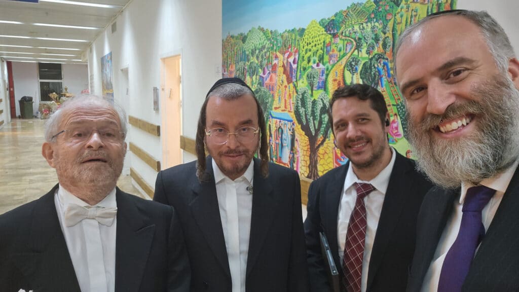 איצקוביץ': המפקד הזוטר, הנהגים שהתעשרו והזמר שהפסיד