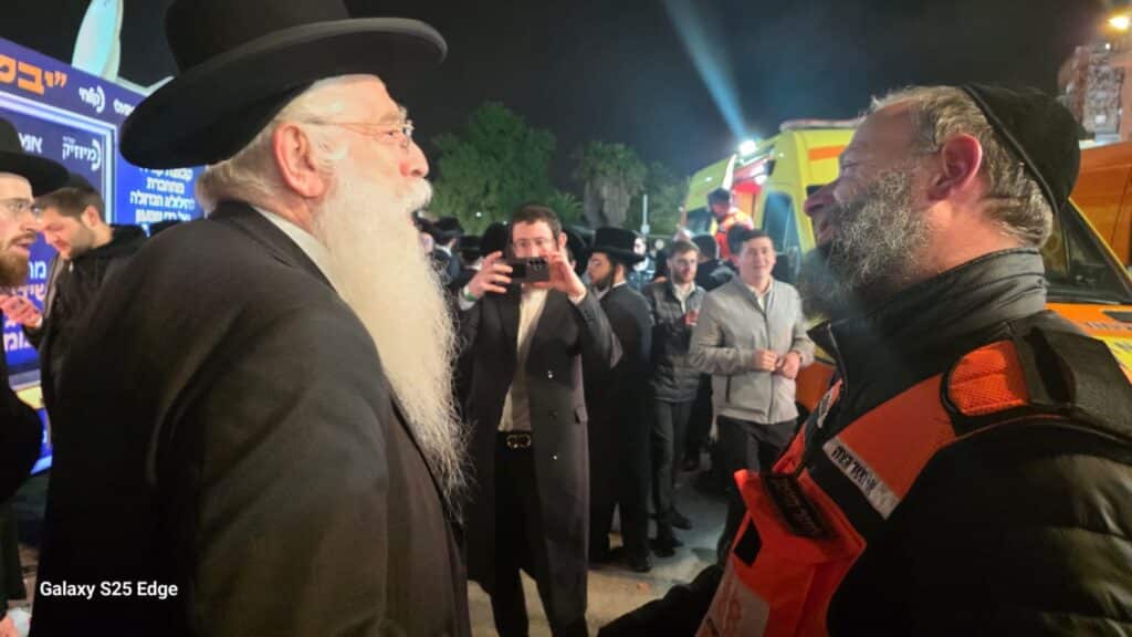 איצקוביץ': המפקד הזוטר, הנהגים שהתעשרו והזמר שהפסיד