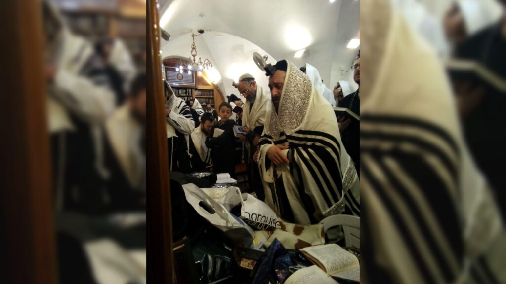 המשב"ק: האדמו"ר שרוצה להתפטר וסערת הענק בחסידות