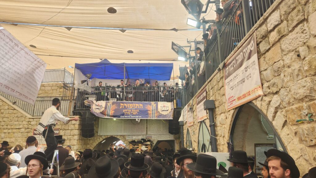 איצקוביץ': המפקד הזוטר, הנהגים שהתעשרו והזמר שהפסיד