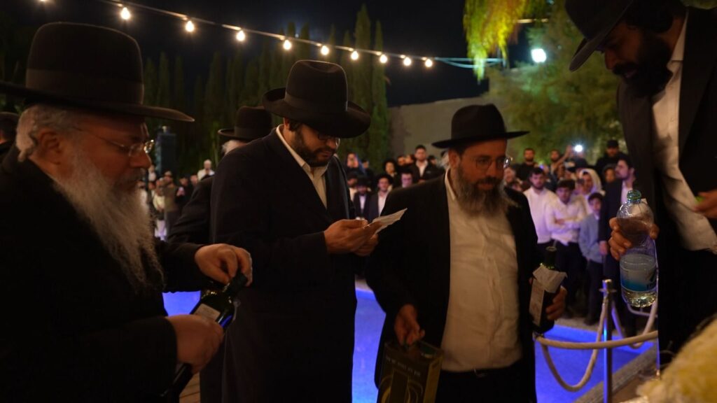 הגאון הינוקא הדליק את האבוקה והתבשר על הולדת בנו