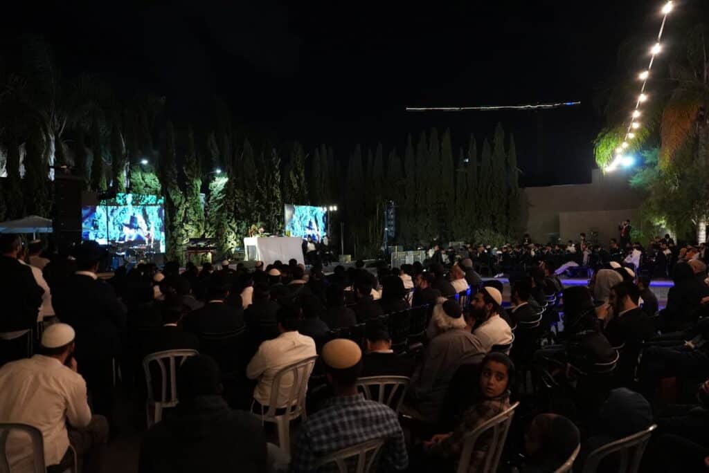 הגאון הינוקא הדליק את האבוקה והתבשר על הולדת בנו
