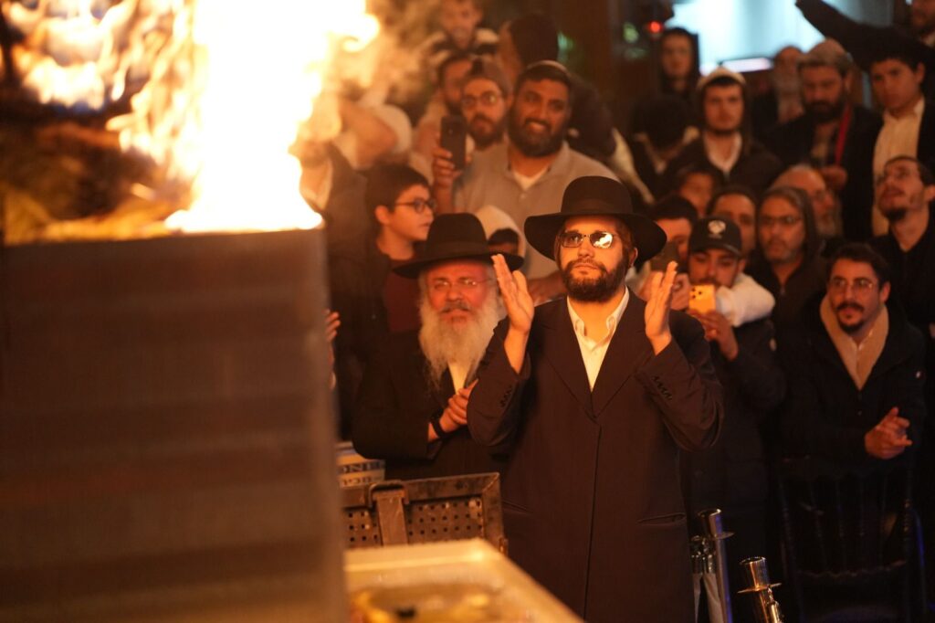 הגאון הינוקא הדליק את האבוקה והתבשר על הולדת בנו