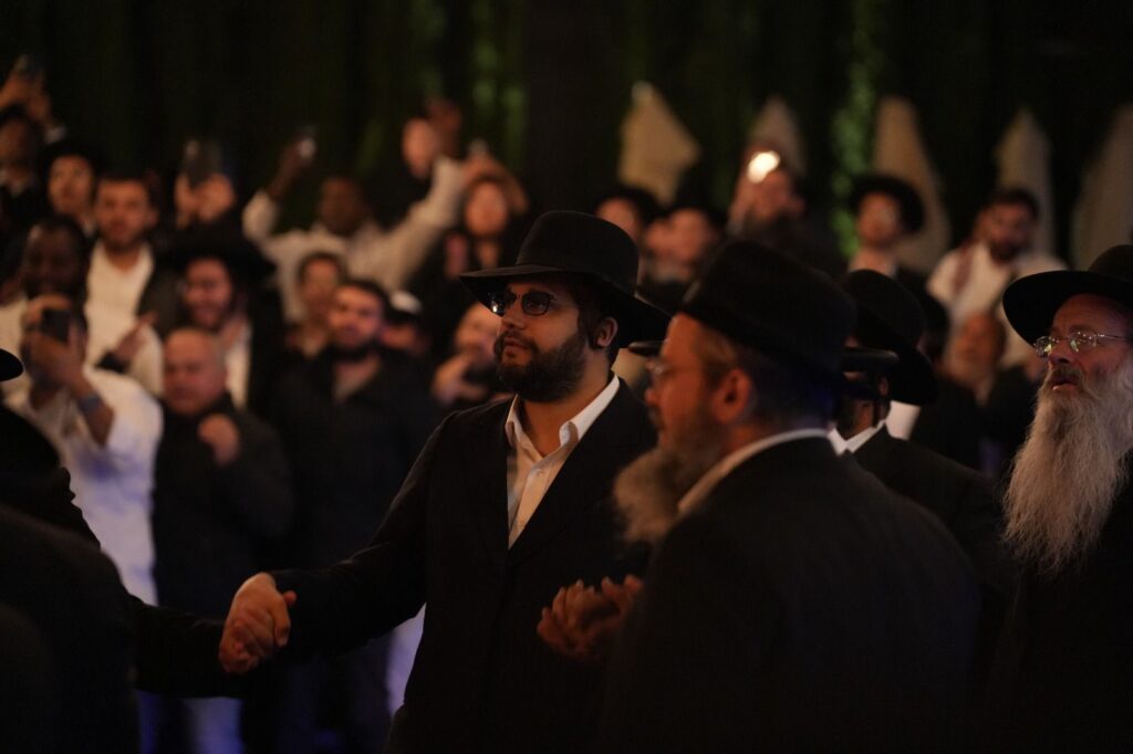הגאון הינוקא הדליק את האבוקה והתבשר על הולדת בנו
