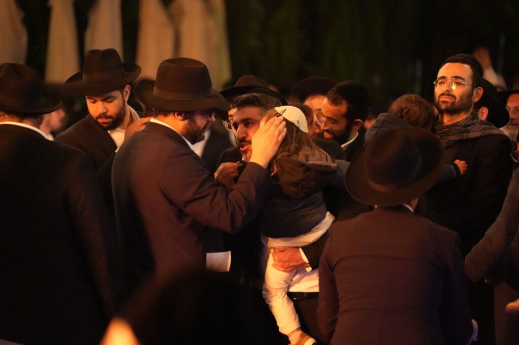 הגאון הינוקא הדליק את האבוקה והתבשר על הולדת בנו