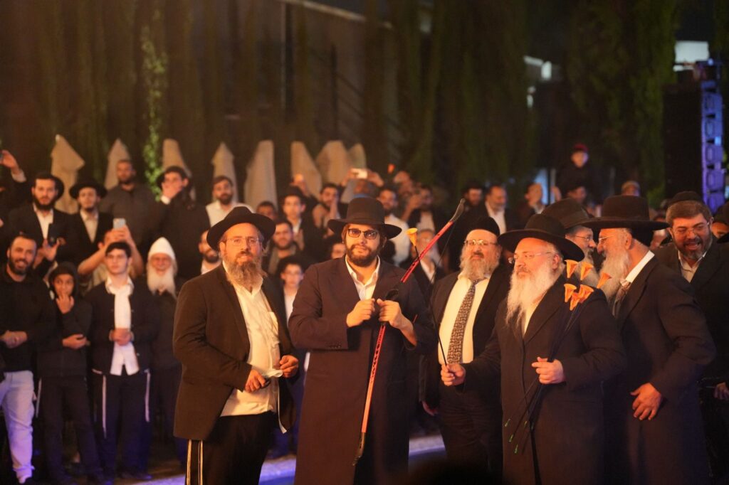 הגאון הינוקא הדליק את האבוקה והתבשר על הולדת בנו