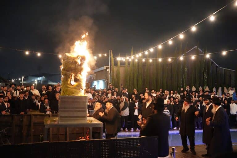 הגאון הינוקא הדליק את האבוקה והתבשר על הולדת בנו