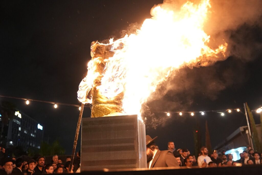 הגאון הינוקא הדליק את האבוקה והתבשר על הולדת בנו