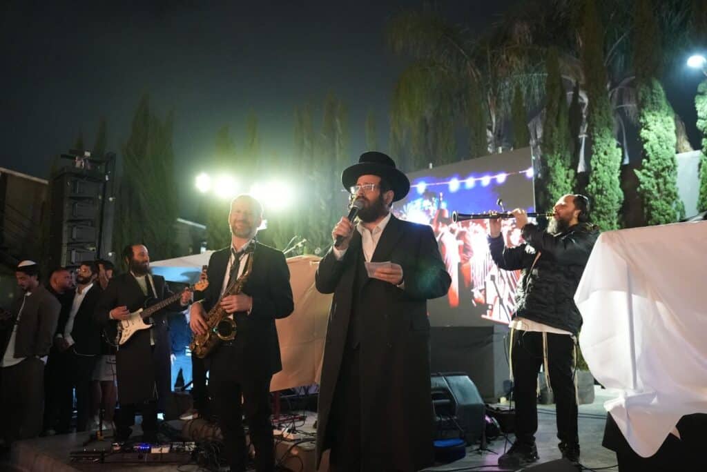 הגאון הינוקא הדליק את האבוקה והתבשר על הולדת בנו