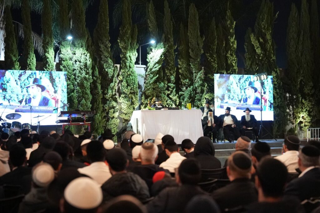 הגאון הינוקא הדליק את האבוקה והתבשר על הולדת בנו