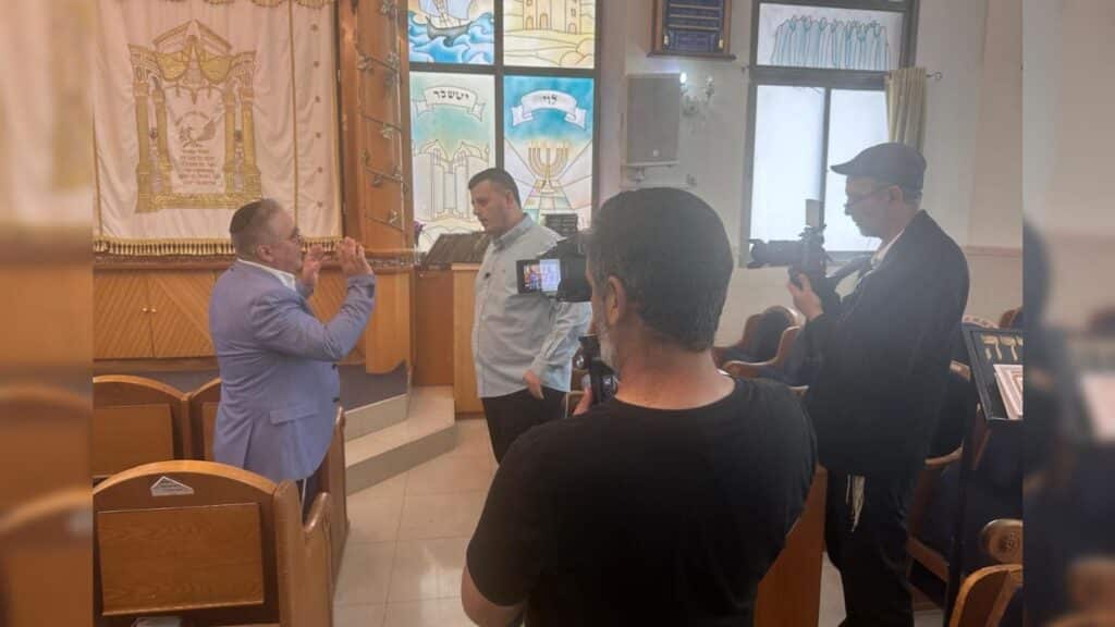 איצקוביץ': המפקד הזוטר, הנהגים שהתעשרו והזמר שהפסיד