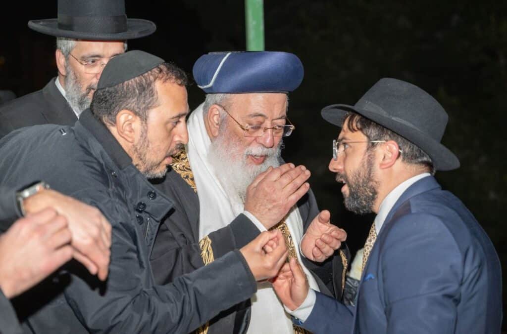 איצקוביץ': המפקד הזוטר, הנהגים שהתעשרו והזמר שהפסיד