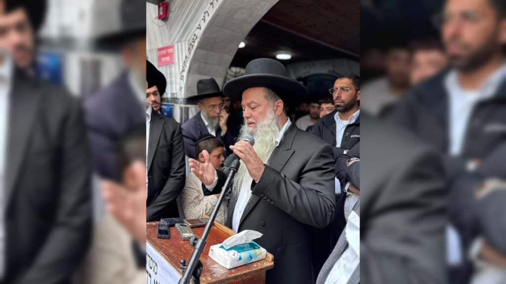 המשב"ק: האדמו"ר שרוצה להתפטר וסערת הענק בחסידות