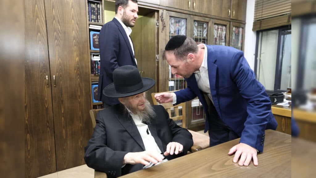 איצקוביץ': התפילות של גולדקנופף והקמפיין של מקלב
