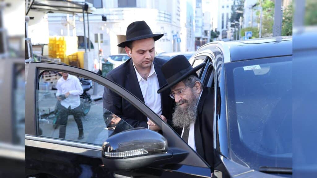 איצקוביץ': התפילות של גולדקנופף והקמפיין של מקלב