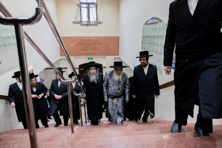 המסע לאירופה: האדמו"ר מסאטמר הגיע לסיגעט שברומניה
