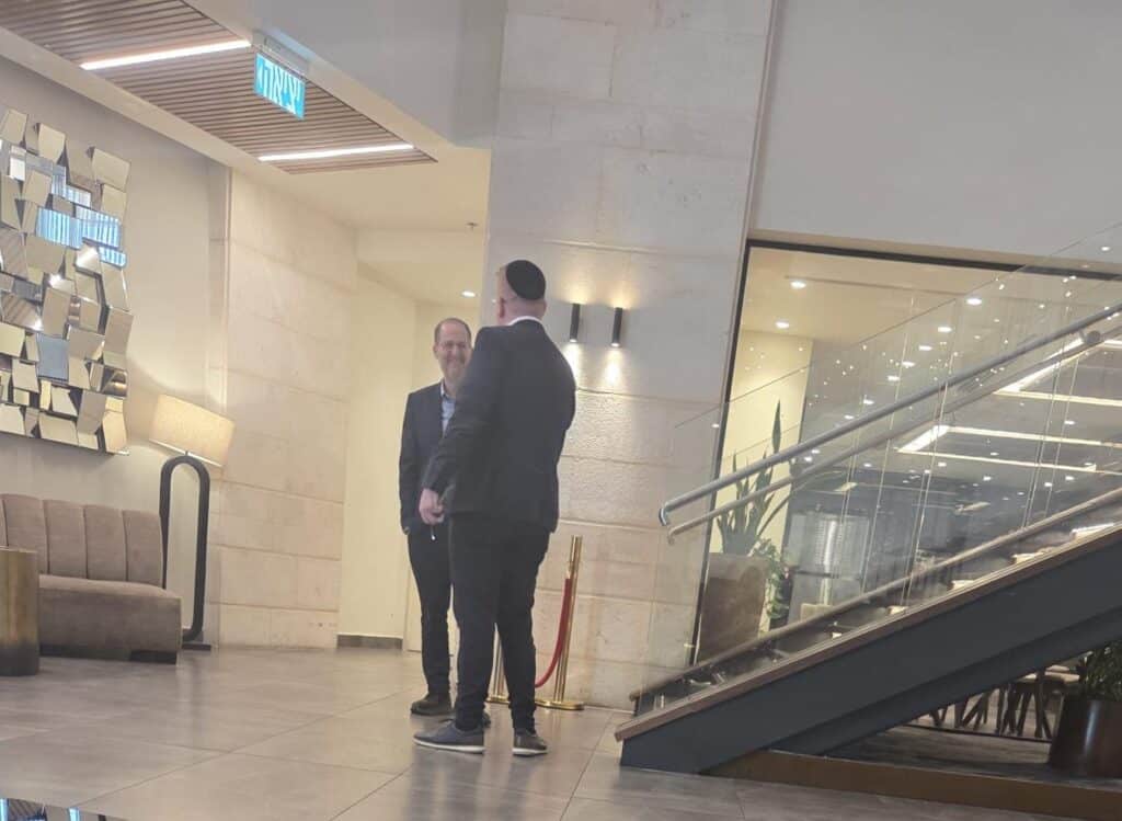 איצקוביץ': נידודי השינה של פרוש והשר שהתברך אחרי החקירה