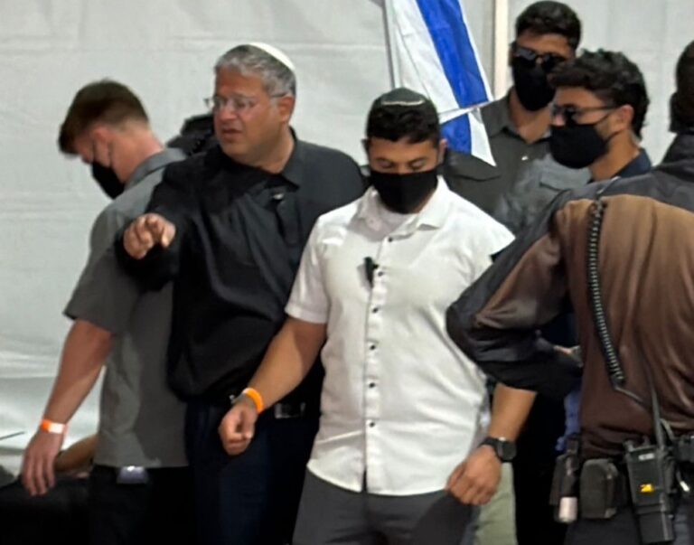 בן גביר בין פעילי המשט באשדוד: "אנחנו בעלי הבית"