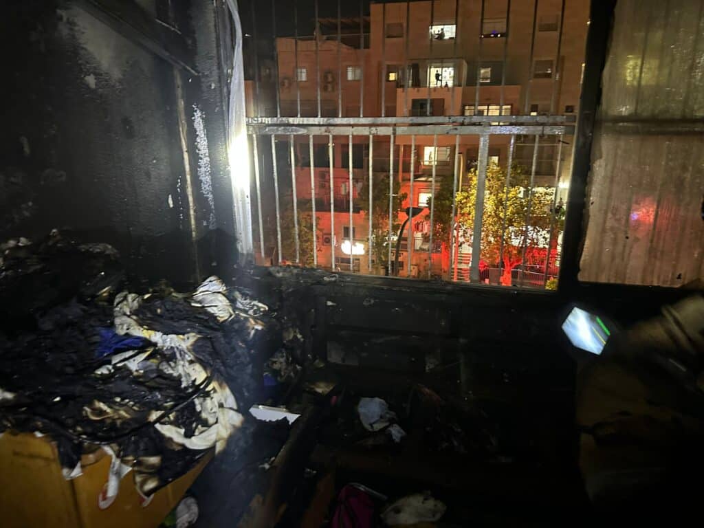חדר הילדים עלה באש, המשפחה נמלטה ברגע האחרון