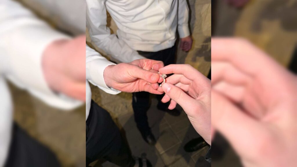 דרמה בירושלים: טבעת בשווי 20 אלף דולר הושלכה לפח