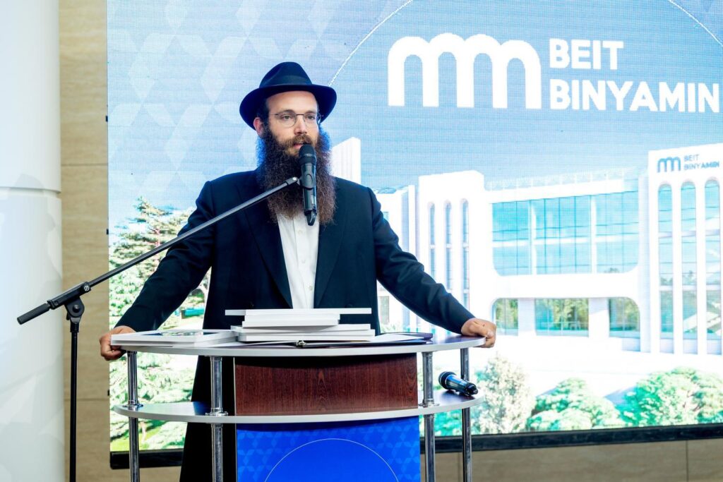 בהשקעה של 8 מיליון יורו: נחנכה הישיבה המפוארת באירופה