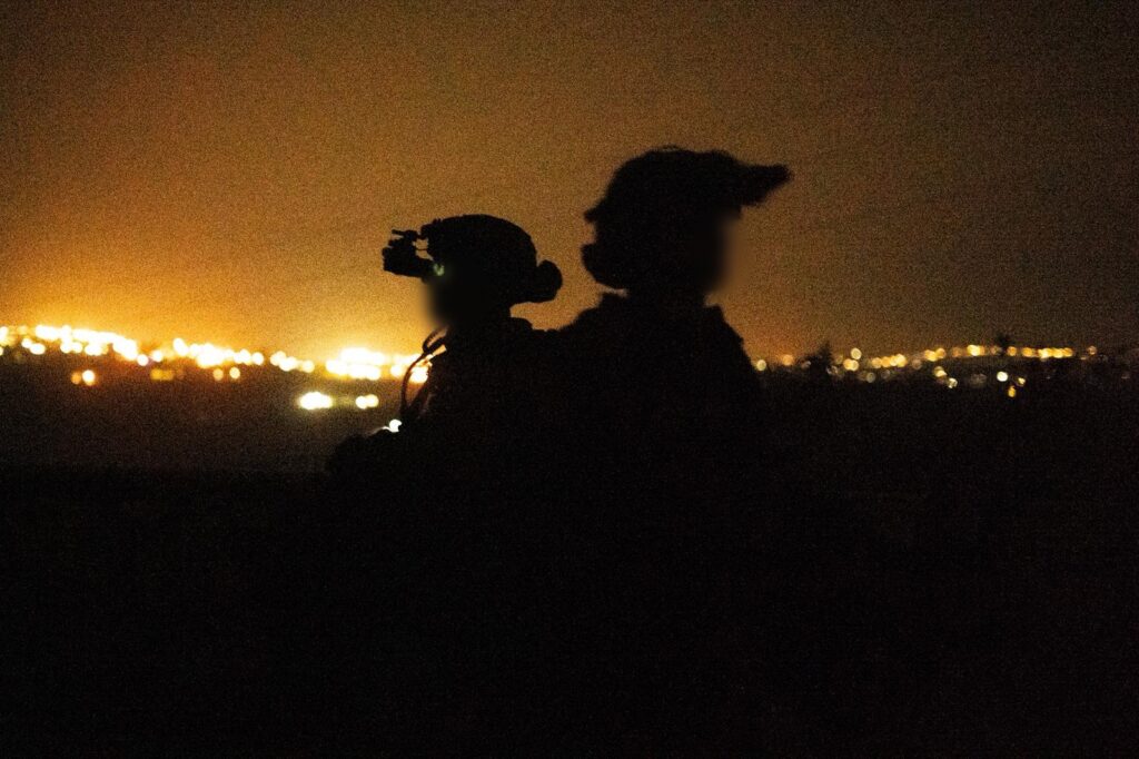 מחסני נ"ט ומתחמי שהייה של חיזבאללה הושמדו: צפו