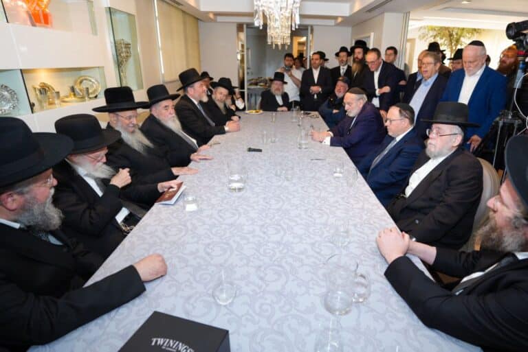 מסע "קרן עולם התורה" נפתח: גדולי ישראל נחתו בסאו פאולו