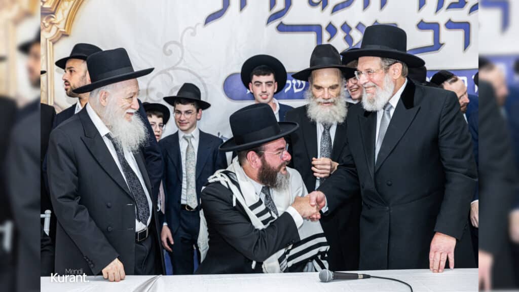 הרב אדלשטיין הוכתר לרב העיר בטקס מרגש