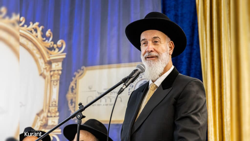 הרב אדלשטיין הוכתר לרב העיר בטקס מרגש