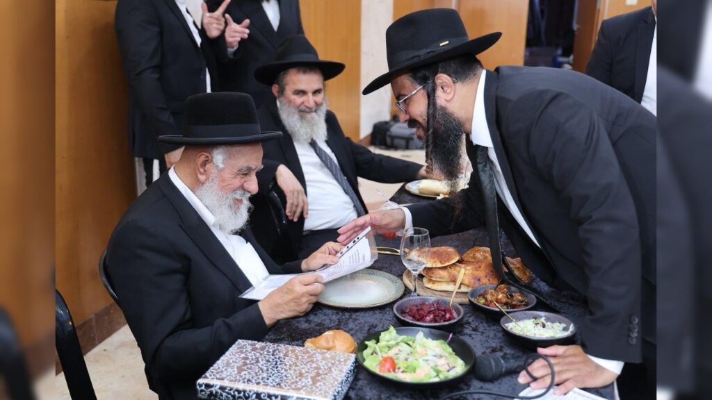 גלריה: שמחת הבר מצווה לנין חבר מועצת חכמי התורה