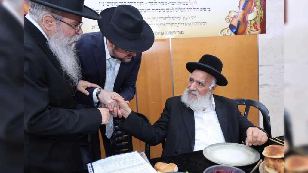 גלריה: שמחת הבר מצווה לנין חבר מועצת חכמי התורה