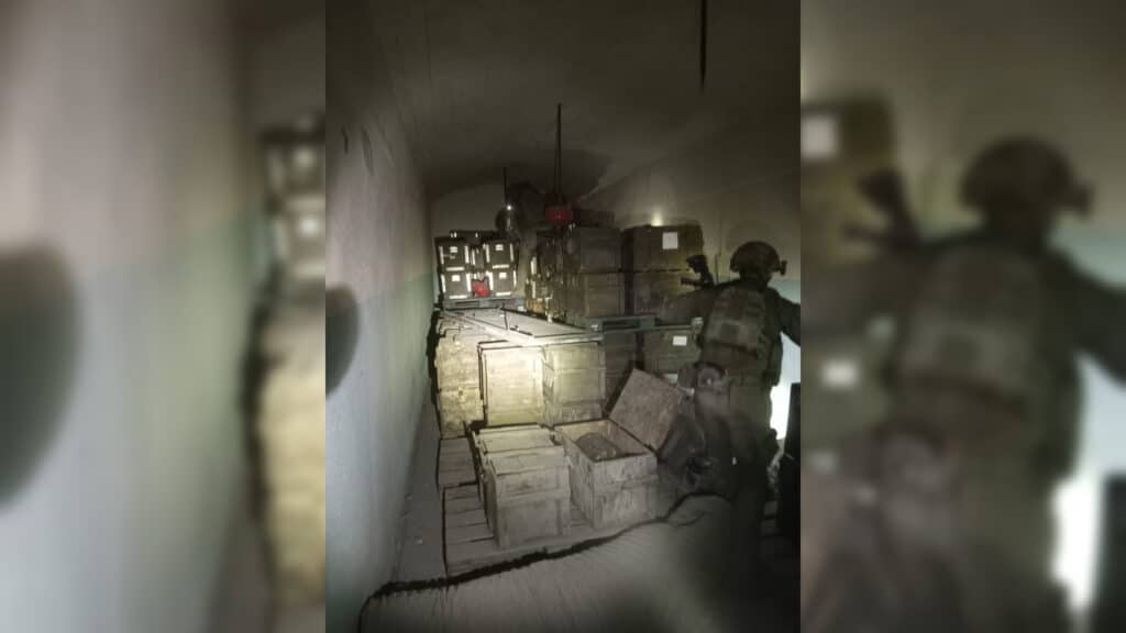4 פירי שיגור: המנהרה הסודית של חיזבאללה נחשפת 4 פירי שיגור: המנהרה הסודית של חיזבאללה נחשפת